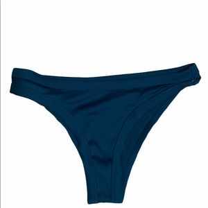 Zafio green bikini bottoms  “NWOT”.